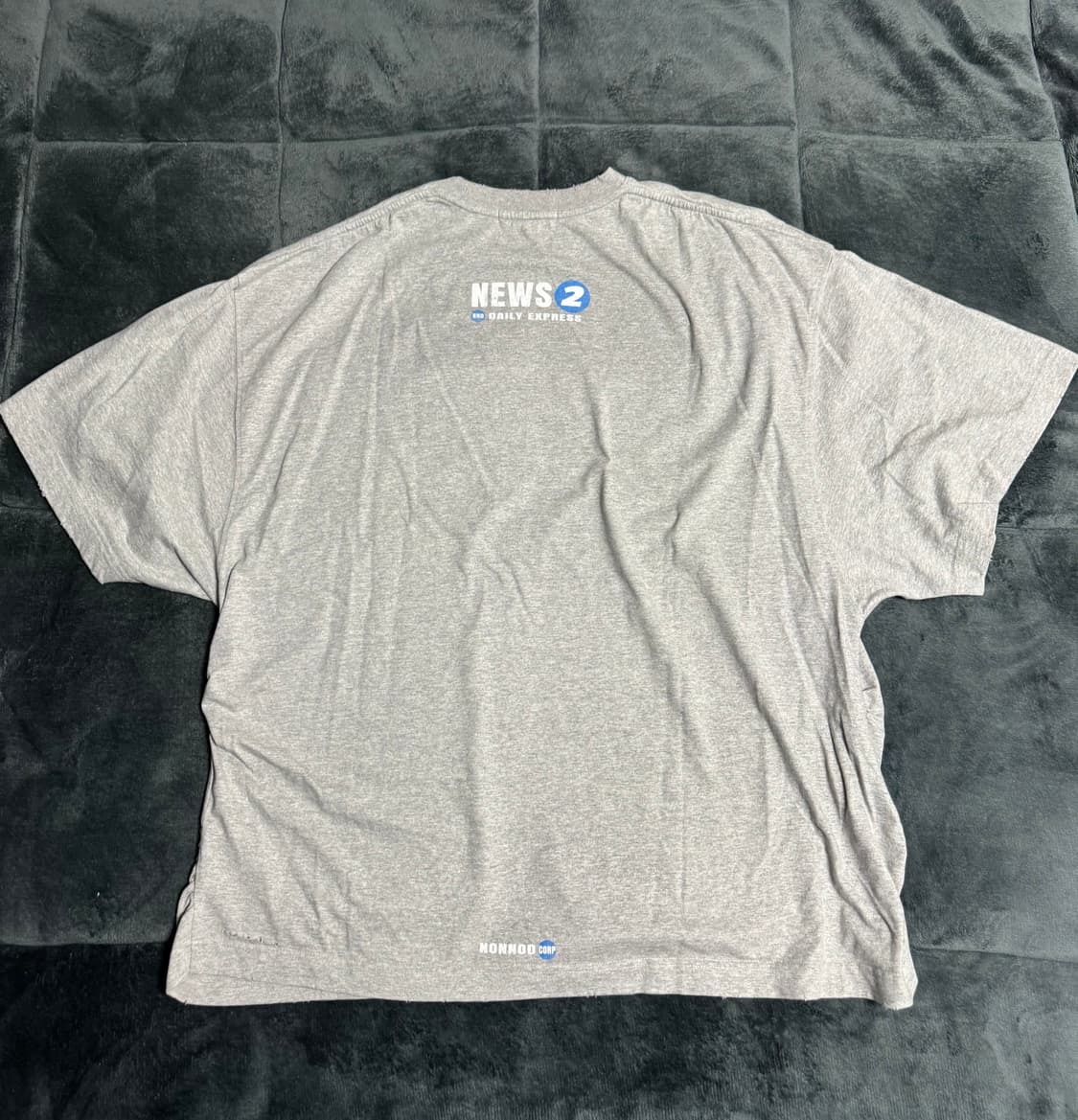 [2] 논노드 퍼커링 뉴스 티셔츠 빈티지 그레이 상품이미지3