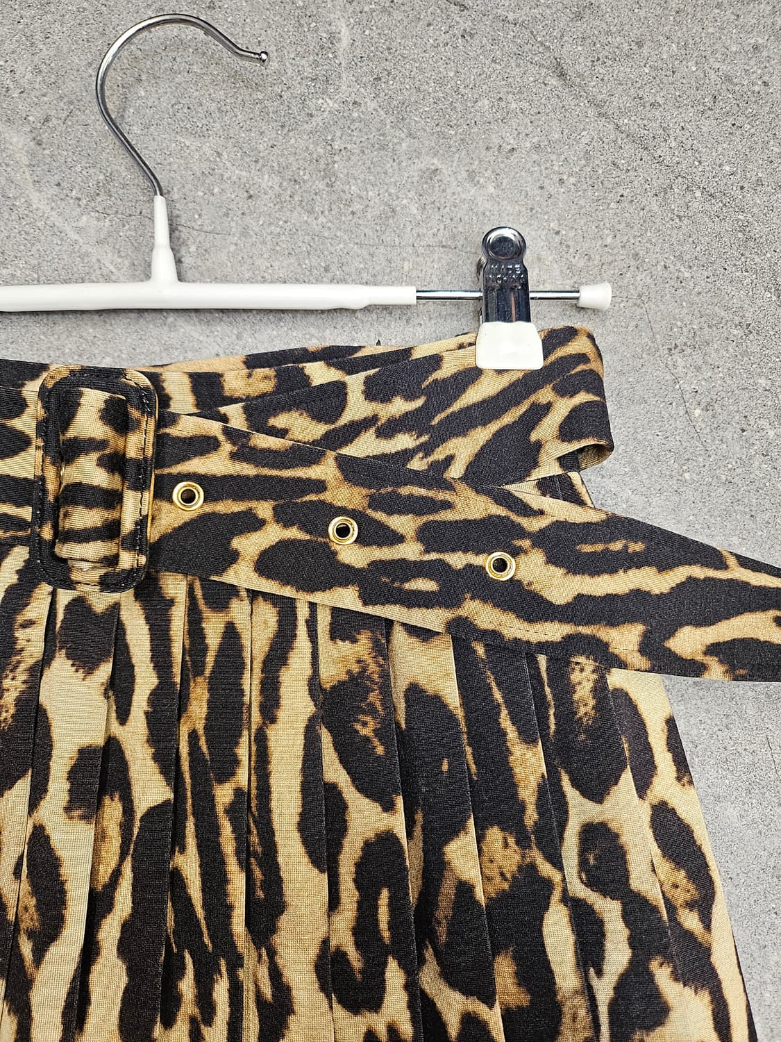 Burberry 버버리 레오파드 프린트 플리츠 스커트 38 상품이미지3