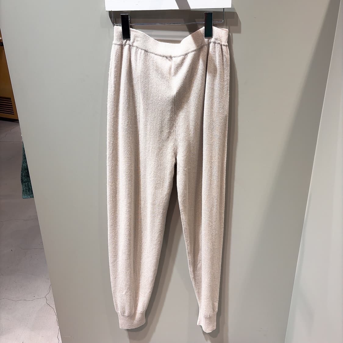 (정품/새상품) Allude 얼루드 여성 크림 캐시미어100% 니트 팬츠 상품이미지4