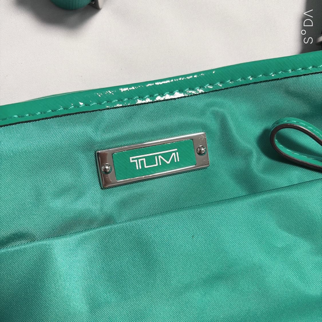 TUMI 투미 그린 크로스백 상품이미지3