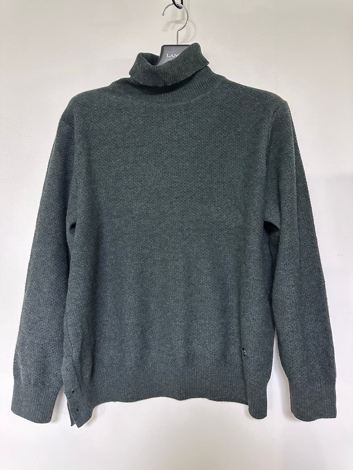 크래뮤 남성 터틀넥 니트 상품이미지1