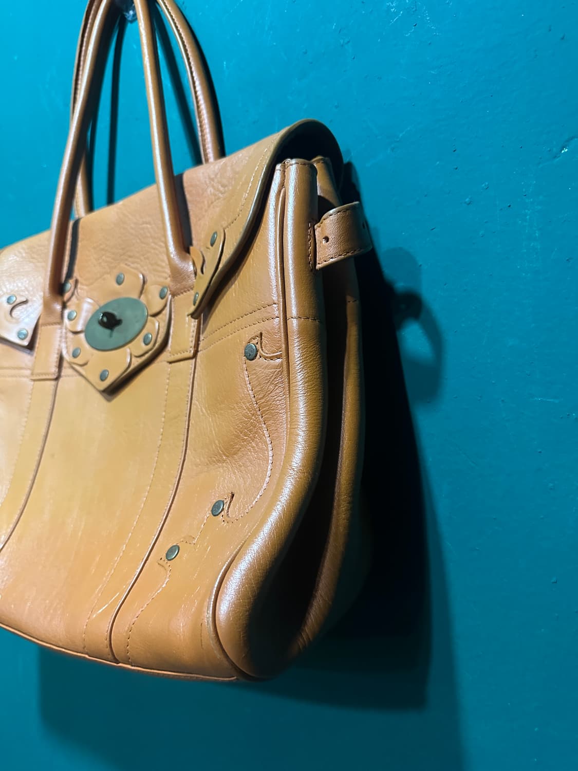 멀버리 가죽토드백 카멜 상품이미지2