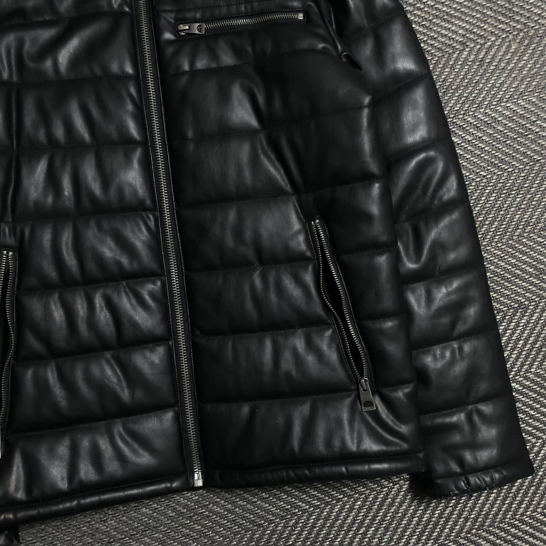 게스 패치 로고 퀄팅 패딩 자켓 블랙o 5378 상품이미지2