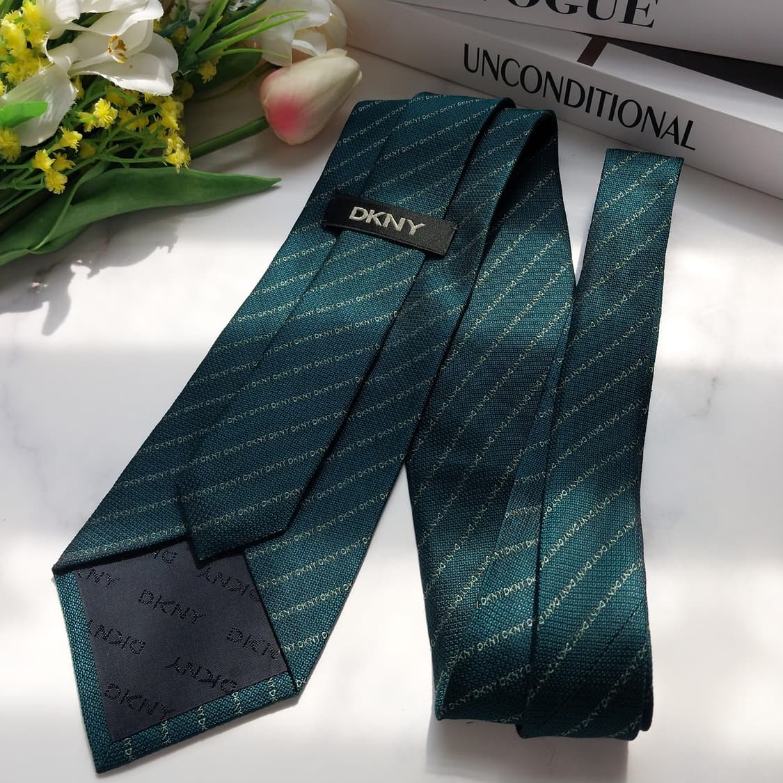 DKNY 실크 그린 스트라이프 넥타이 9cm A+등급 K913
 상품이미지6