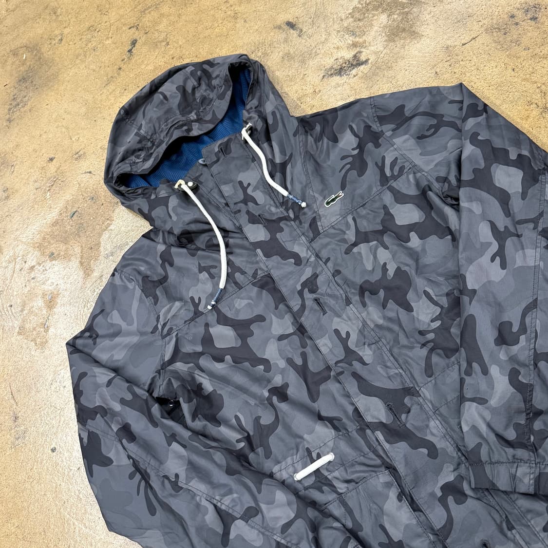 [정품] 라코스테 카모 패턴 후드 바람막이 자켓 b14 상품이미지1