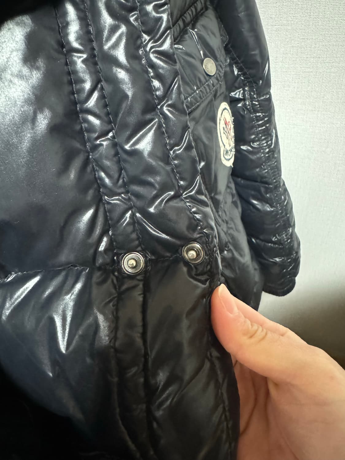 몽클레어 빅로고 1사이즈 패딩 상품이미지4