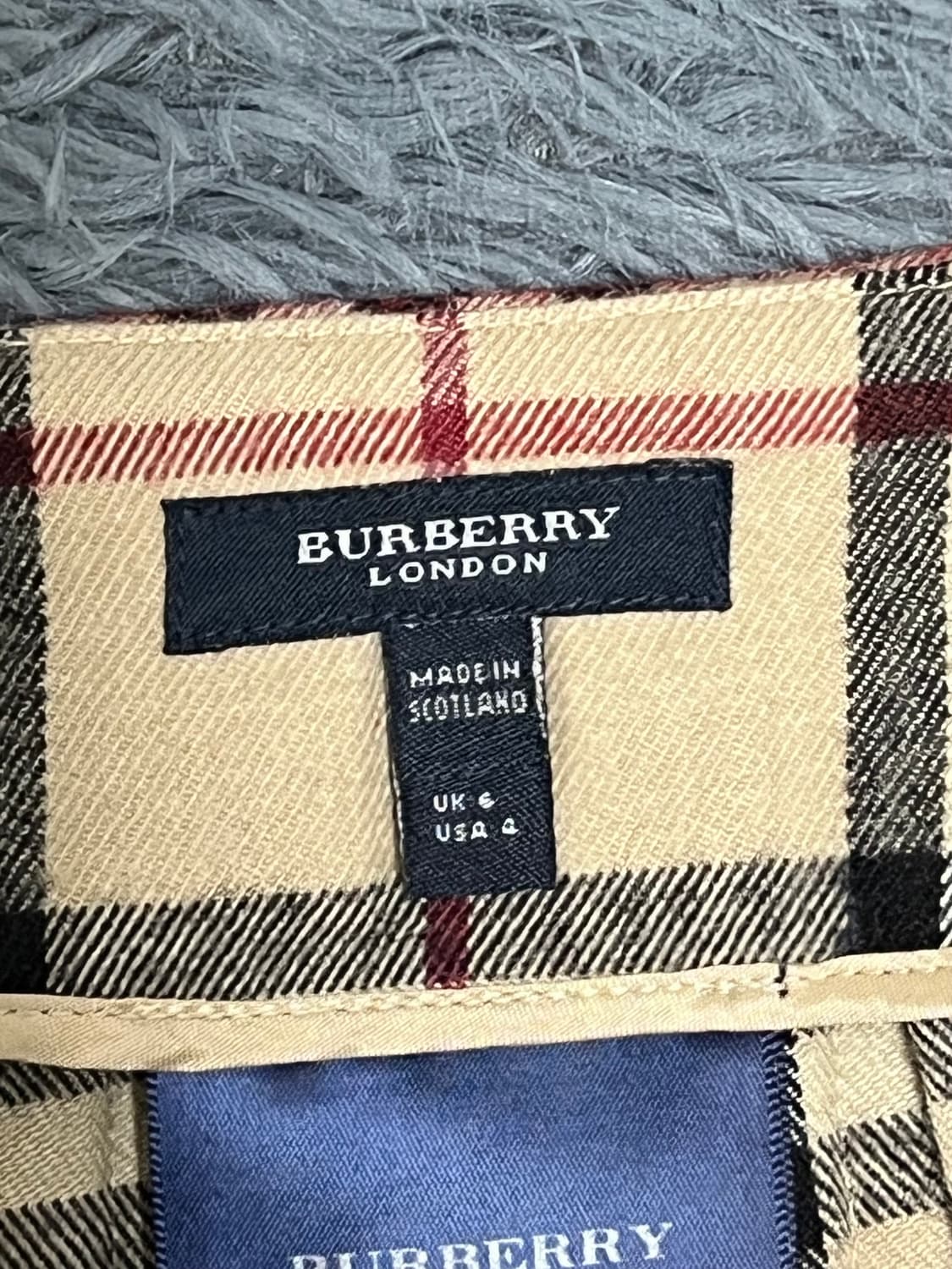 버버리 체크 치마 상품이미지3