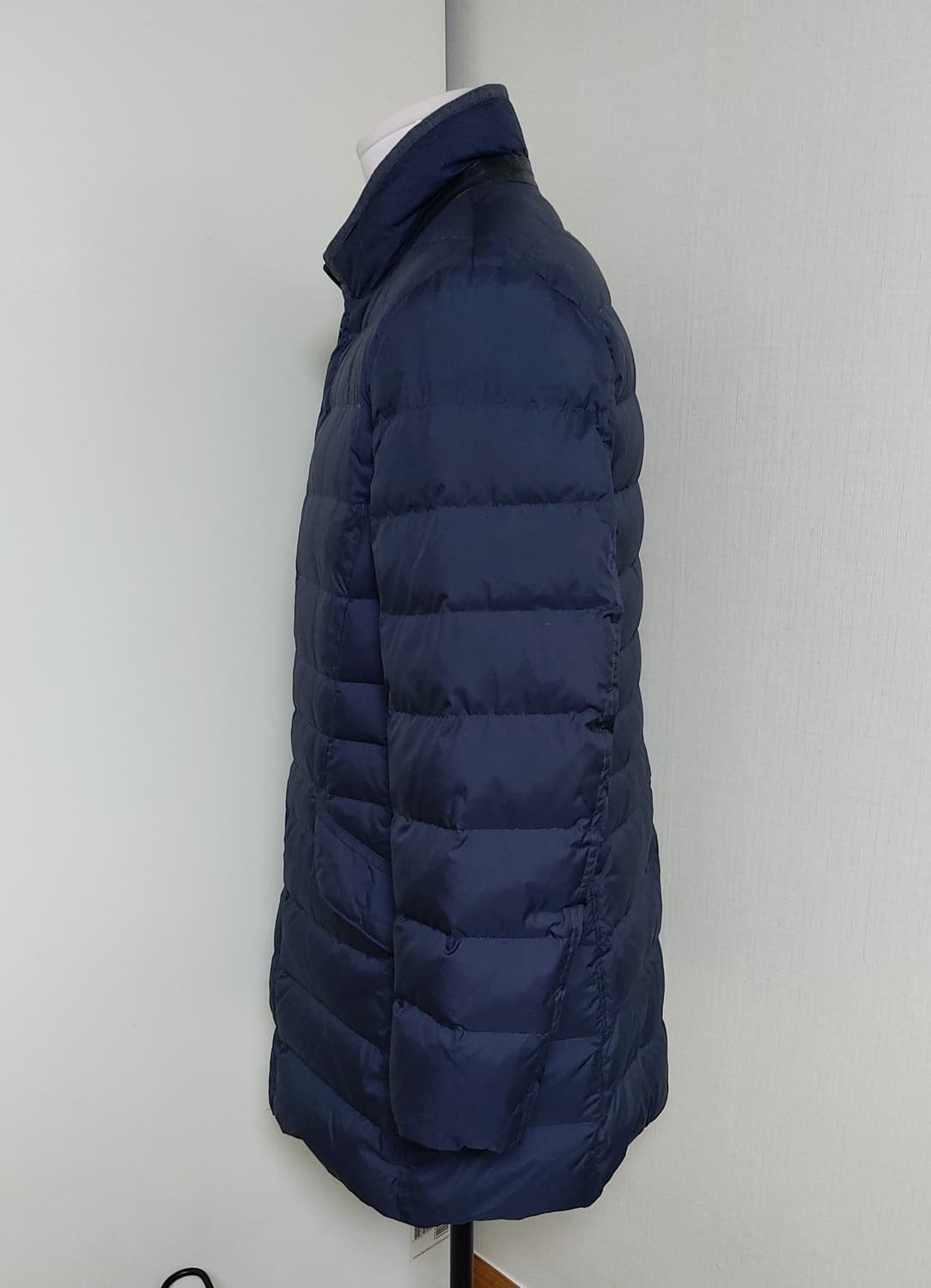 BASSO 옴므 프리미엄 구스다운 패딩 코트(105)새상품

 상품이미지2