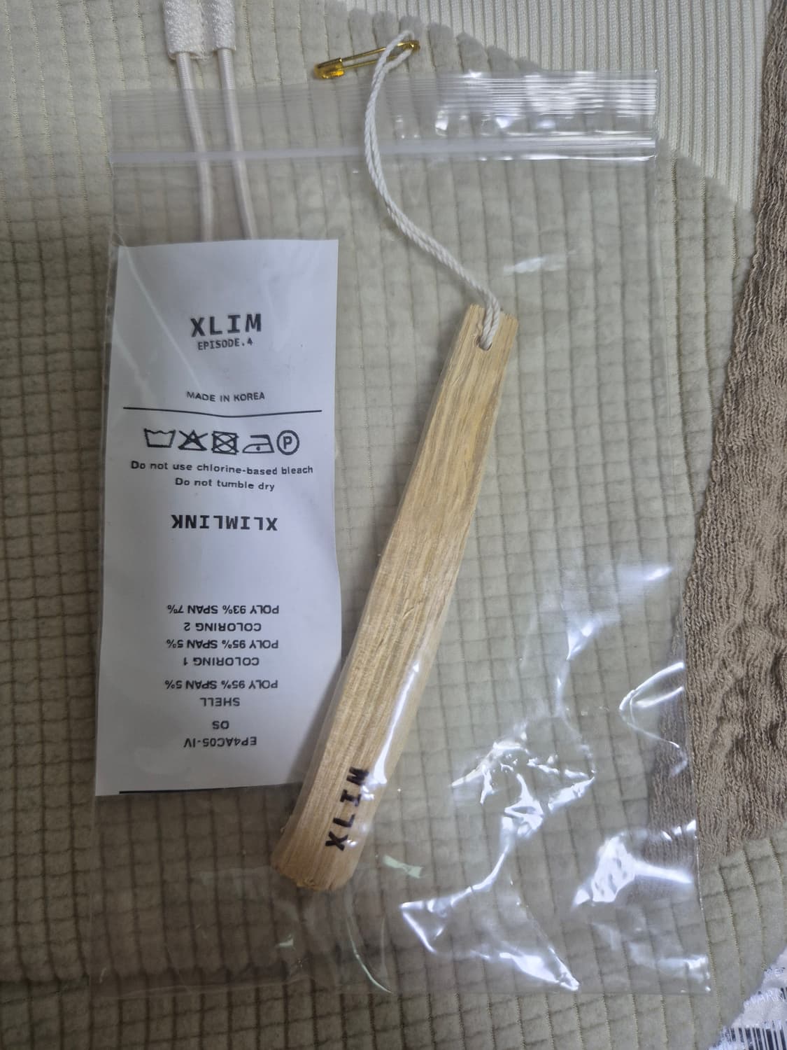 XLIM EP.4 NECK WARMER IVORY 상품이미지5