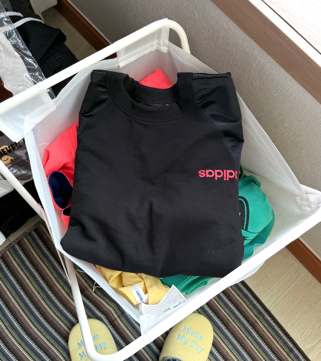 아디다스 알렉산더왕 맨투맨 상품이미지1