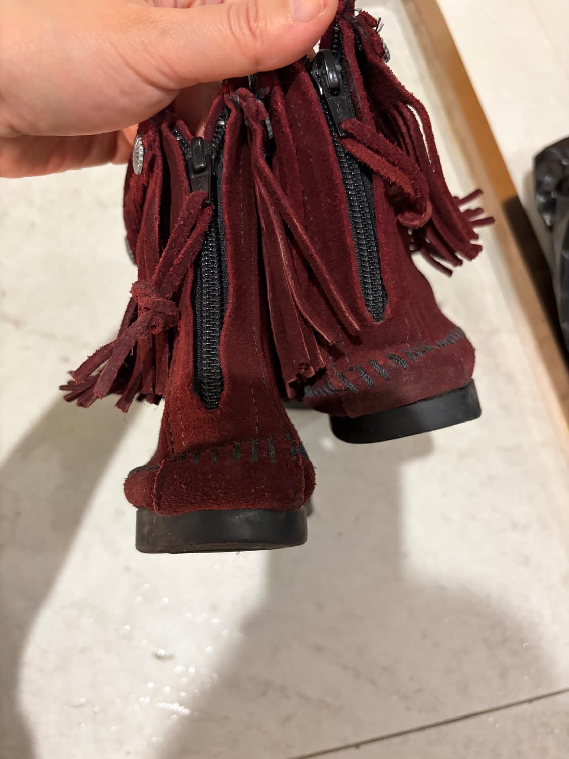 미네통카 버건디 240 상품이미지7