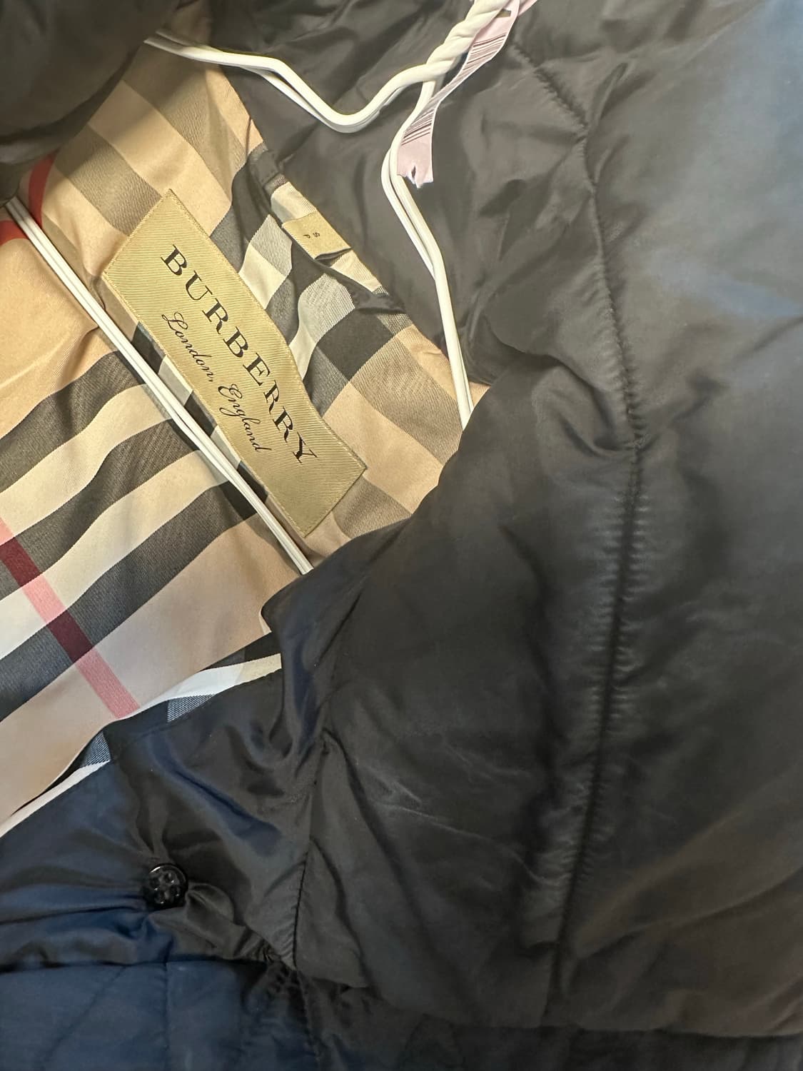 버버리 여성 폭스퍼 패딩 S 상품이미지4