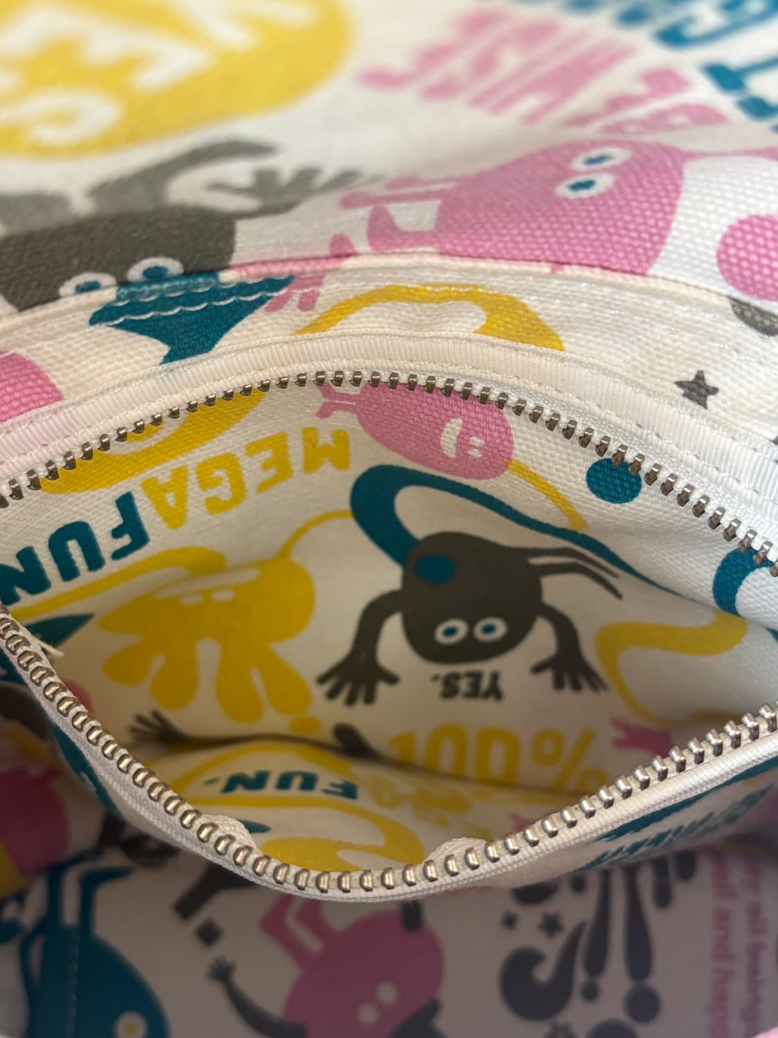 요시다포터 x 메디콥토이 숄더백 상품이미지8