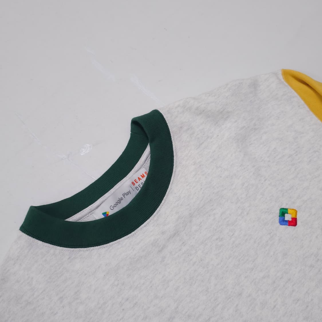 빔즈 x 구글플레이 컬러블록 맨투맨 상품이미지2