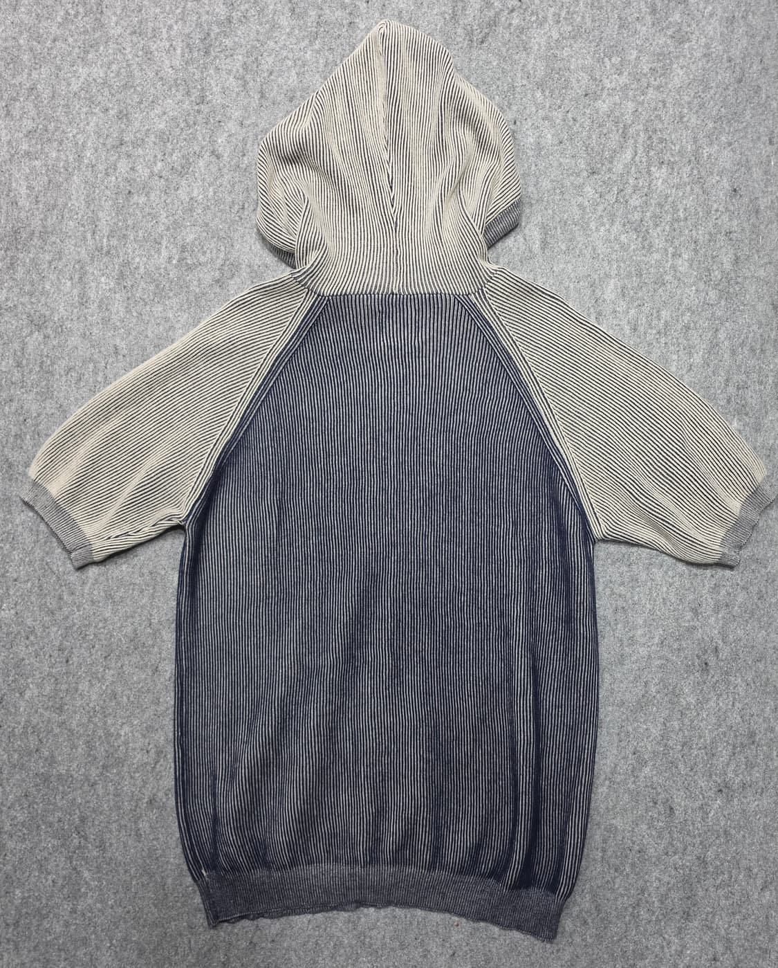 디미트리 블랙 VLAD 아이덴티티 투톤 후드 반팔티 3사이즈 상품이미지2