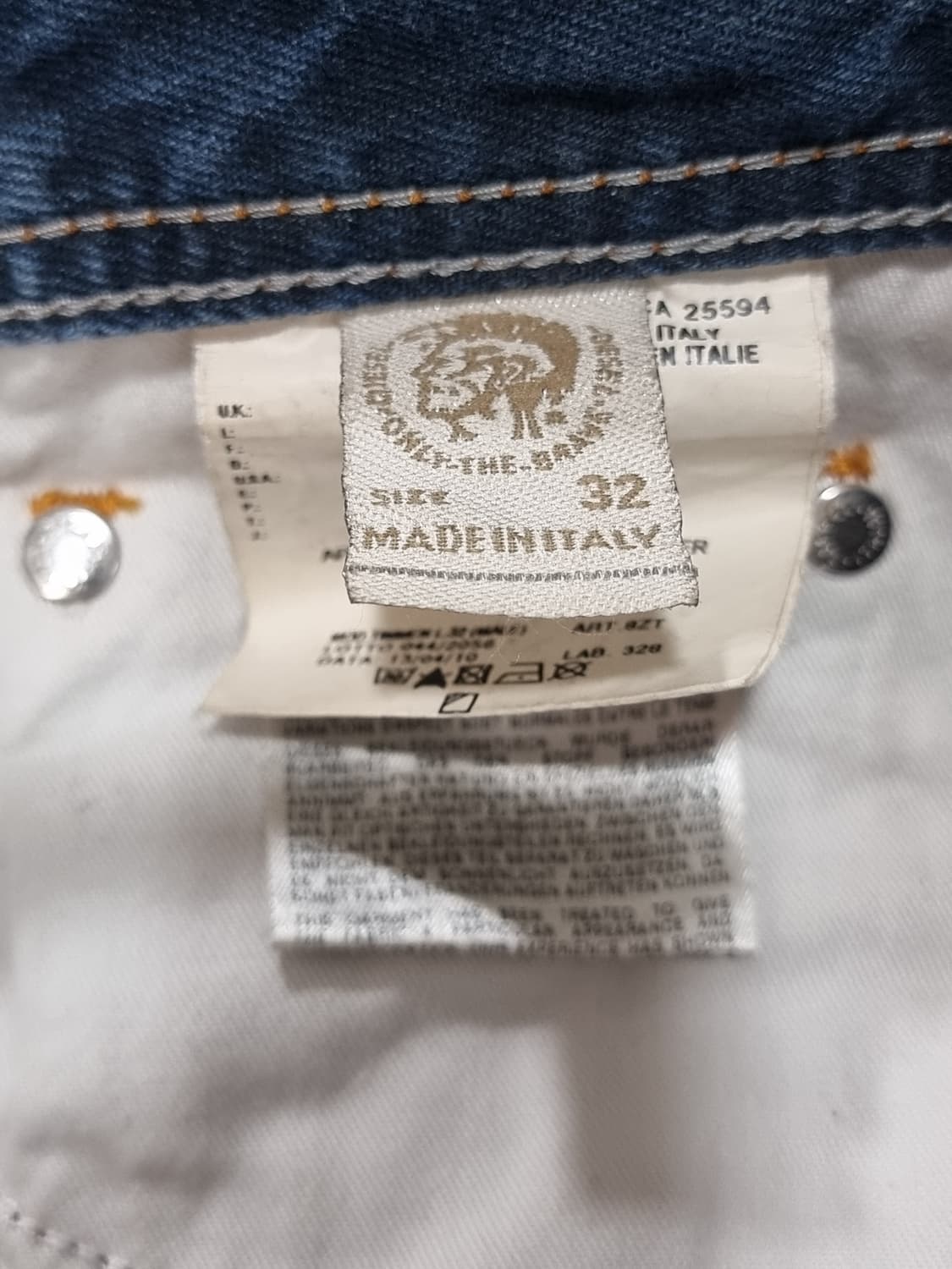 디젤 TIMMEN 데님 팬츠 (D69 상품이미지4