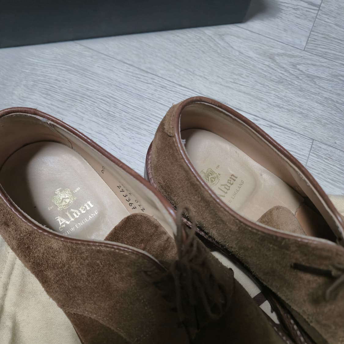 [7.5E] 알든 29336F 스웨이드 스너프 더비 슈즈 990 9901 상품이미지7
