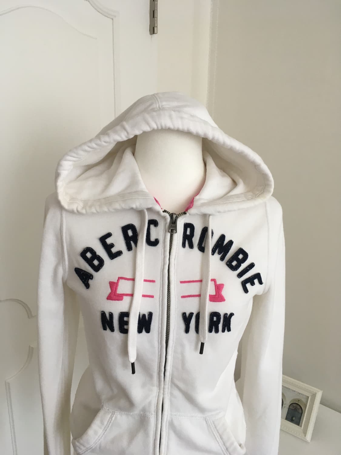 아베크롬비 y2k 화이트 후드집업 상품이미지2