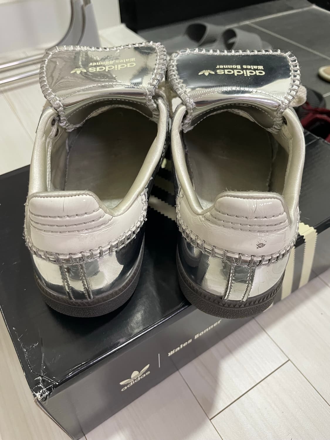 아디다스 웨일스보너 메탈릭실버 255 상품이미지5