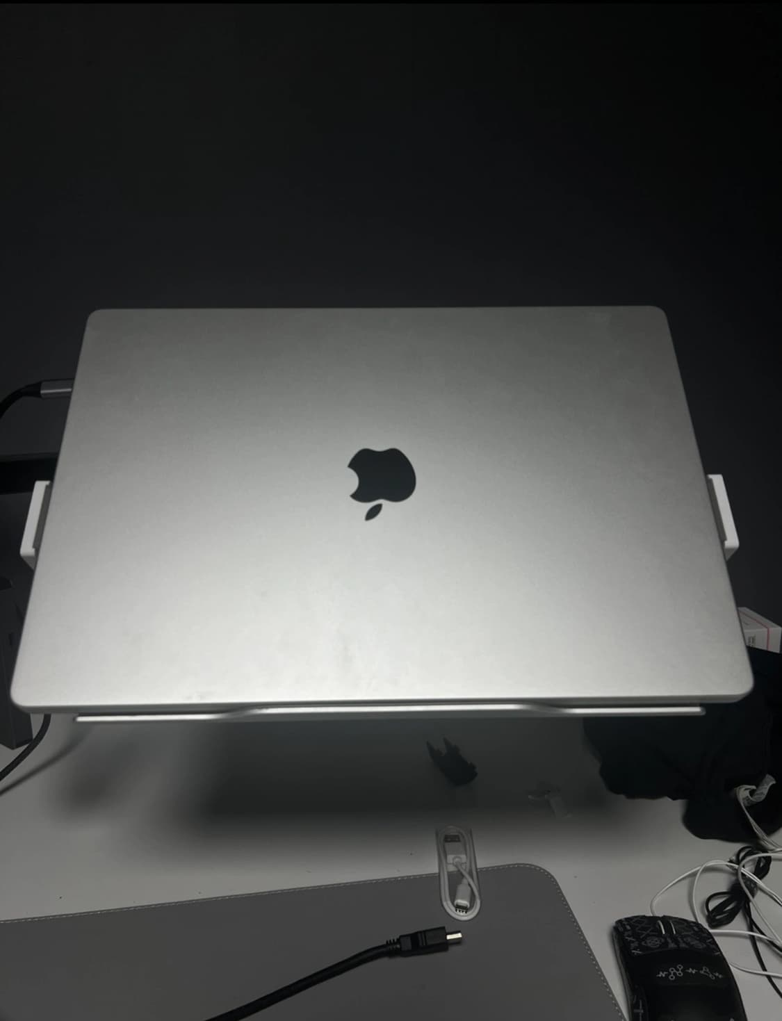 (S급,애케플) 맥북프로 M3 Pro 16인치 18GB 512GB 실버 상품이미지2