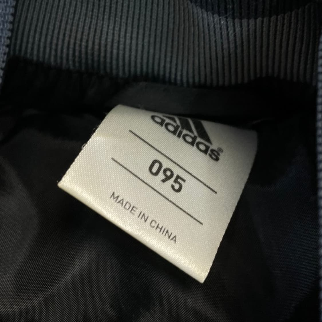 100 아디다스 부산아이파크 롱패딩  상품이미지3