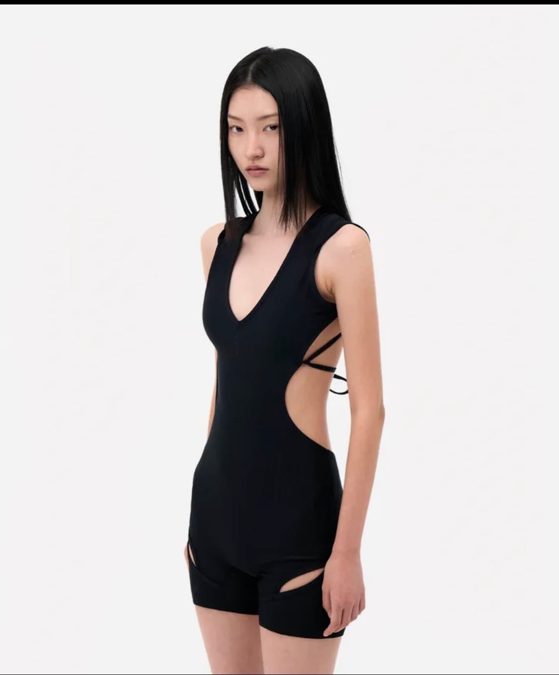 ojos Thigh Slit Hoodie Monokini / Black 상품이미지1
