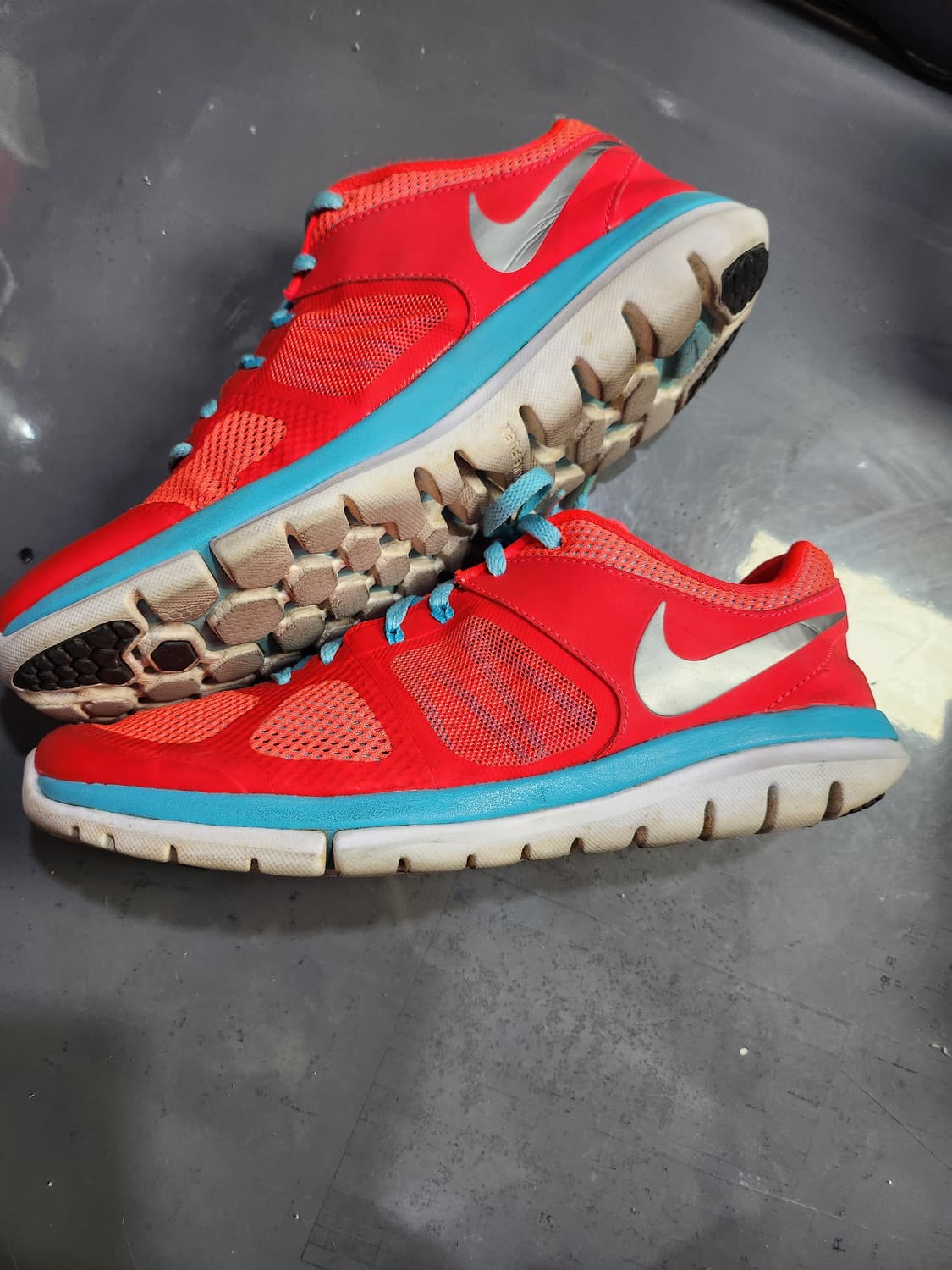 501) 나이키 NIKE 우먼스 플렉스 2014 러닝 운동화 상품이미지4