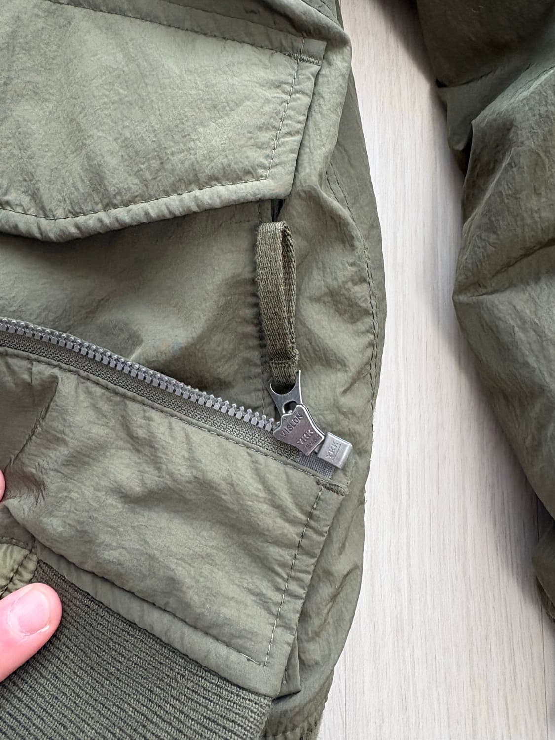 유니클로 x jw앤더슨 나일론 블루종 상품이미지3