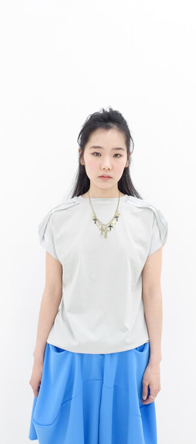 샵페어리 silky taping half top 상품이미지1