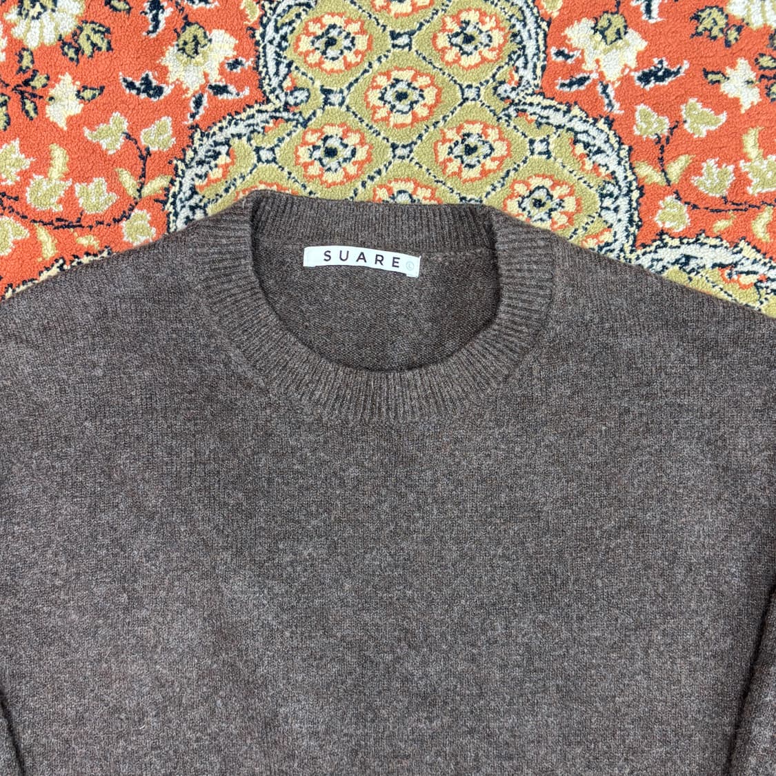 [L] 수아레 브라운 라운드 넥 니트 상품이미지3