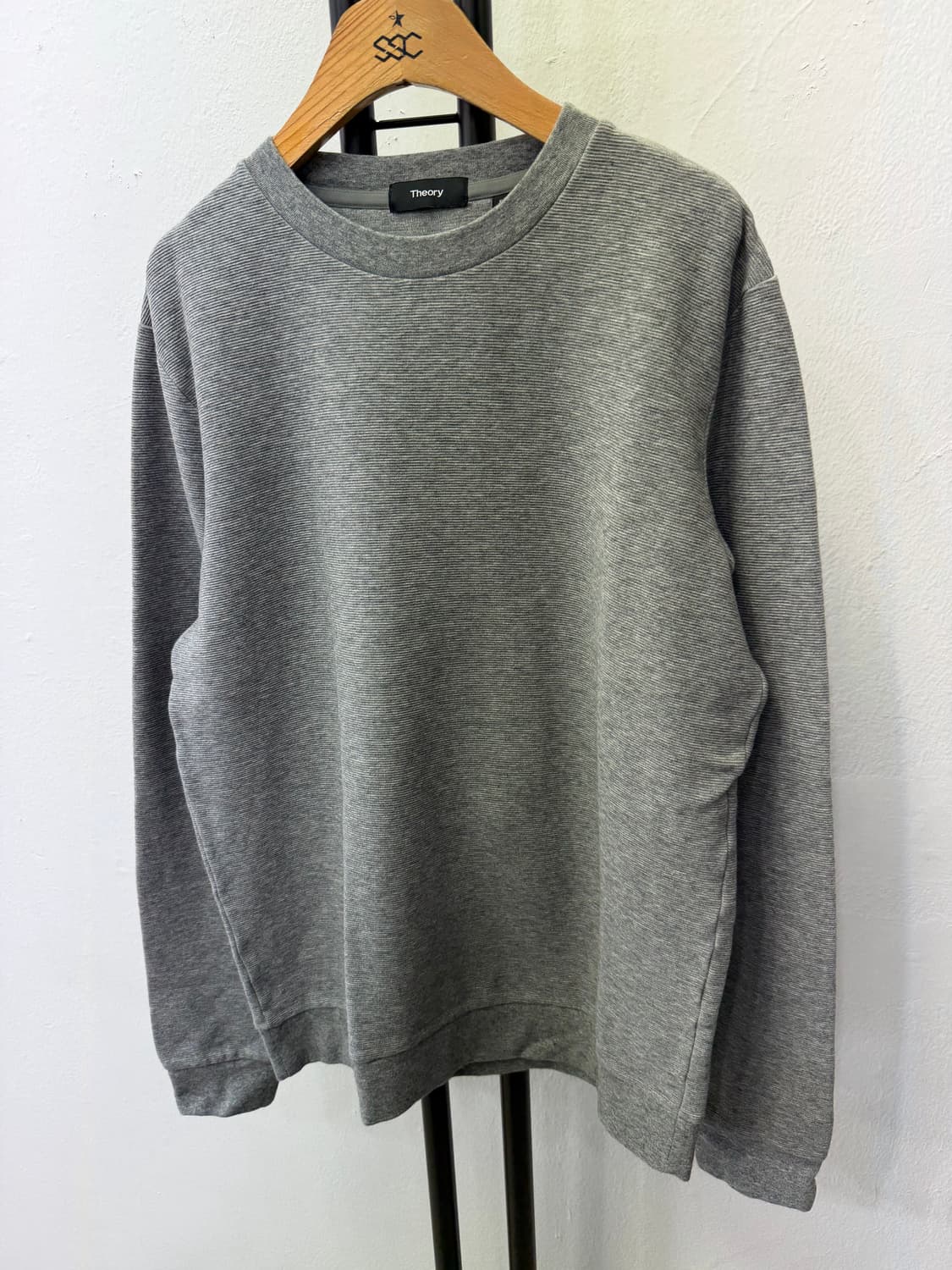 정품) 띠어리 남성 그레이 니트 S  상품이미지3