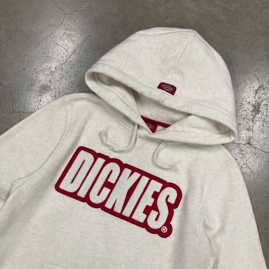 디키즈 아이보리 컬러 스펠아웃 후드티 상품이미지2