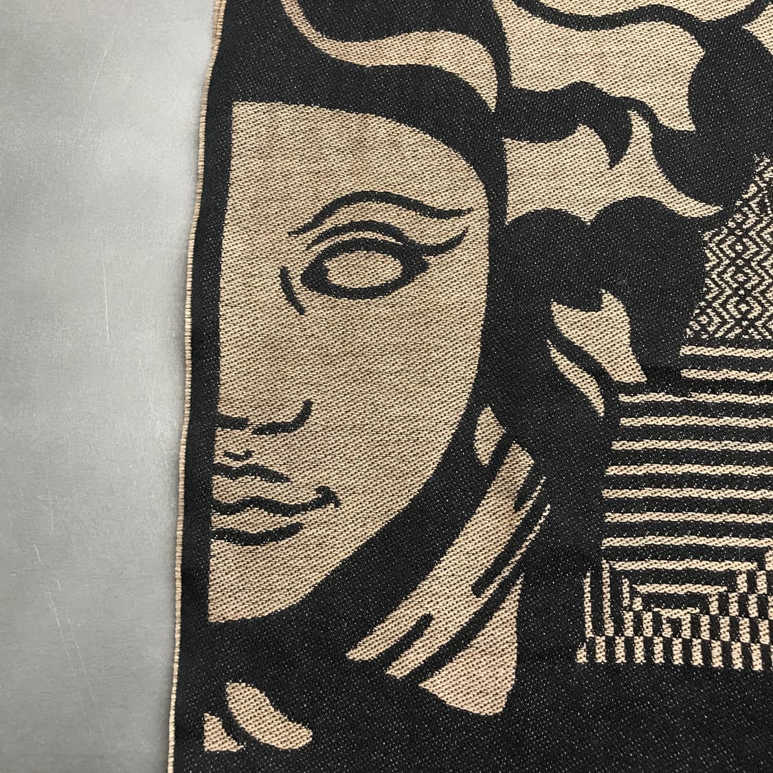 베르사체 메두사 머플러 상품이미지6