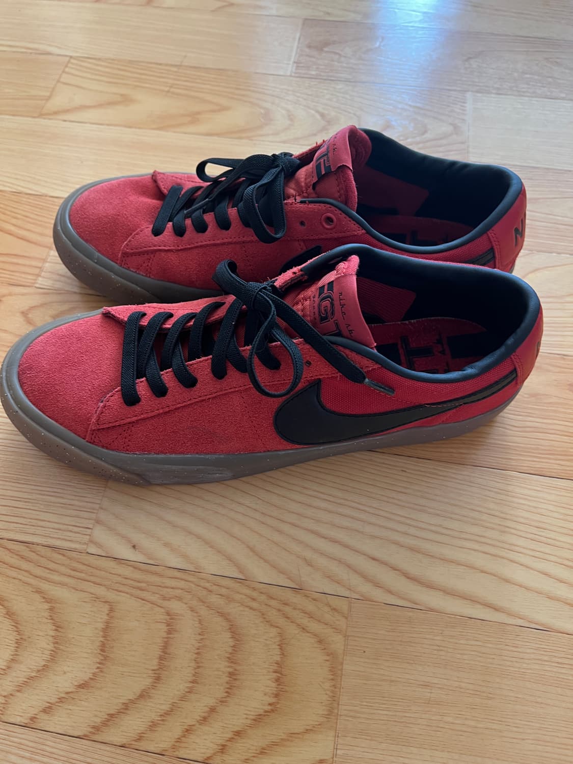 [270] 나이키 SB 줌 블레이저 로우 프로 GT 시나바 상품이미지2