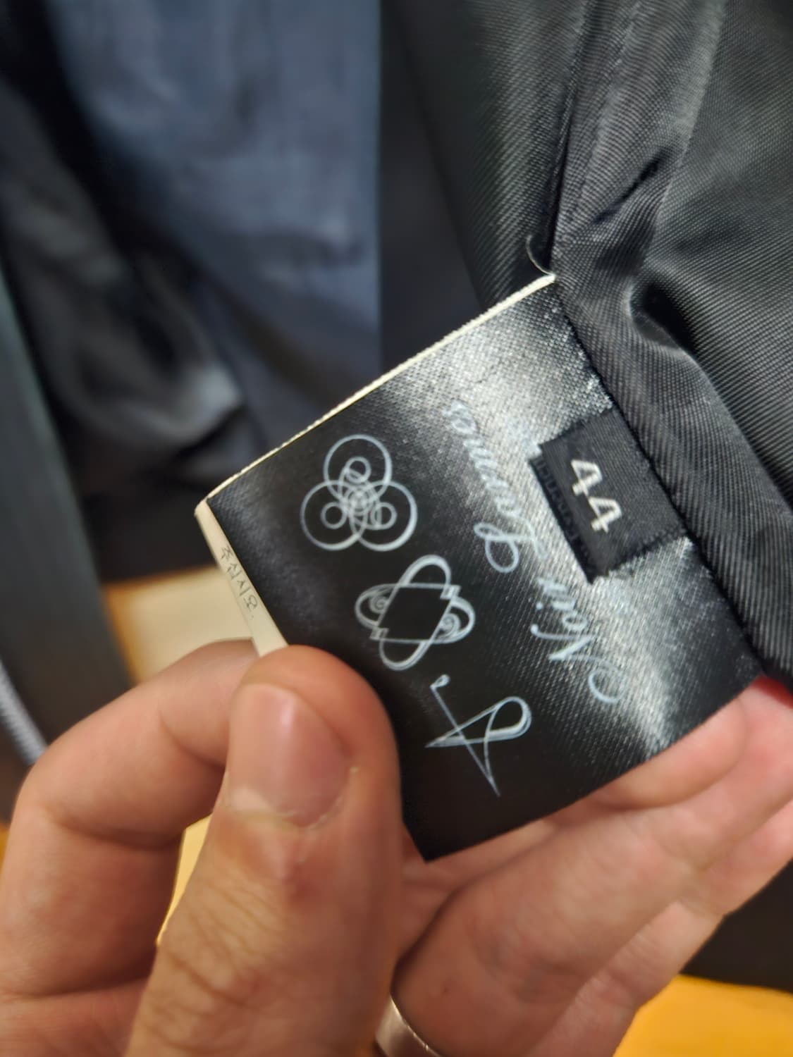 44) 느와르 라르메스 MA-1 가죽 자켓 상품이미지3