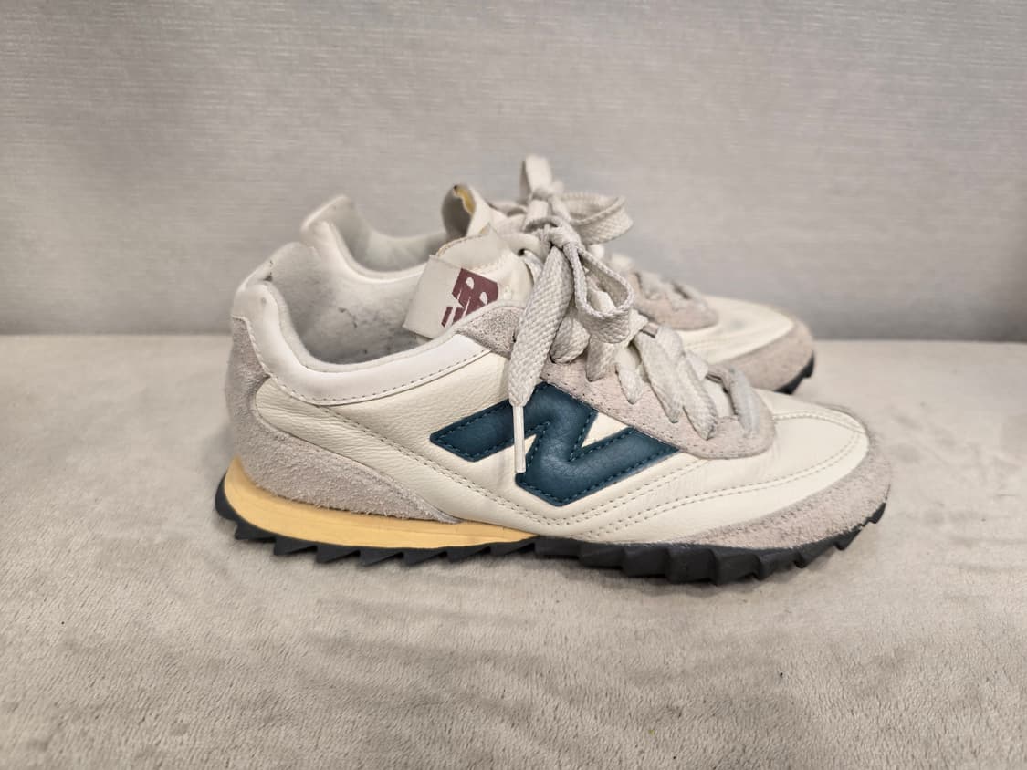 뉴발란스 RC30 운동화 225 상품이미지3