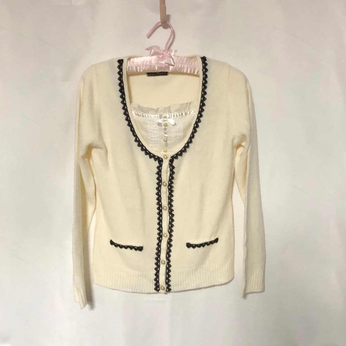 리본 로걀 니트 반팔 가디건 세트 화이트 상품이미지8