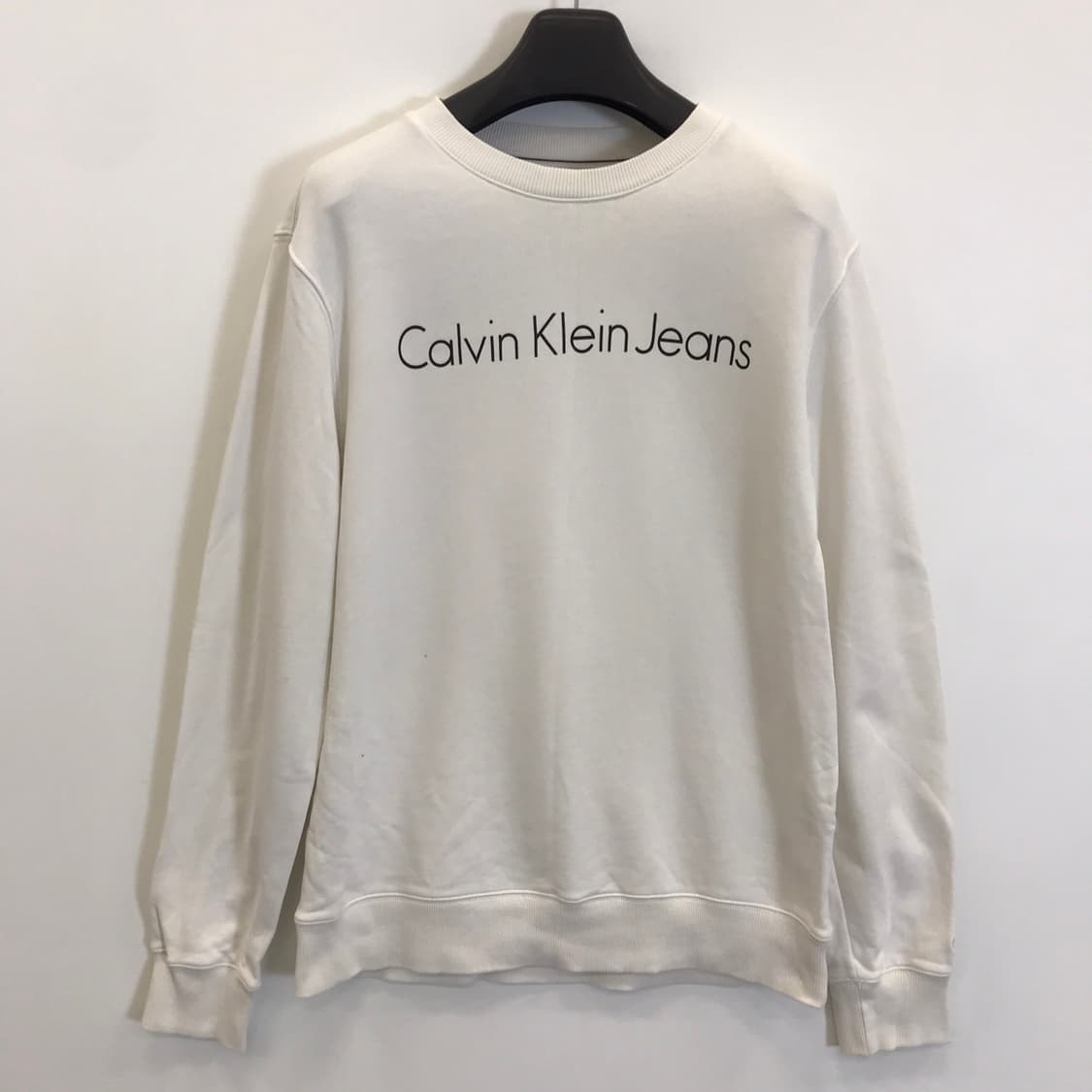 캘빈클라인 CK 화이트 맨투맨 [L] 상품이미지1