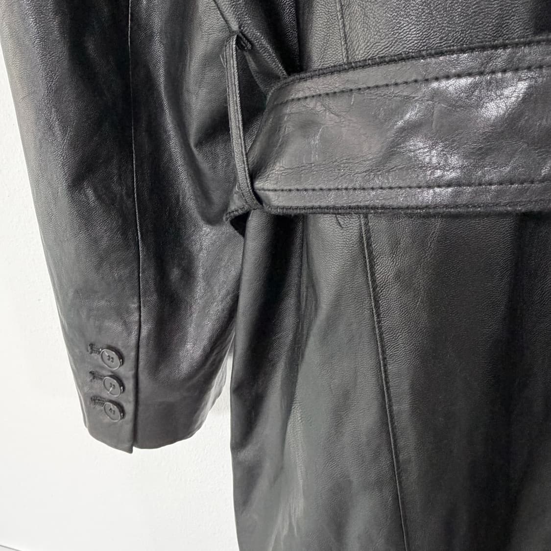 [85] 스튜디오톰보이 페이크레더 가죽코트 상품이미지5