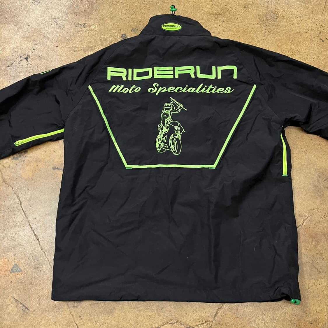 [정품/L] RIDERUN 라이더런 블랙 바람막이 자켓 b16 상품이미지4