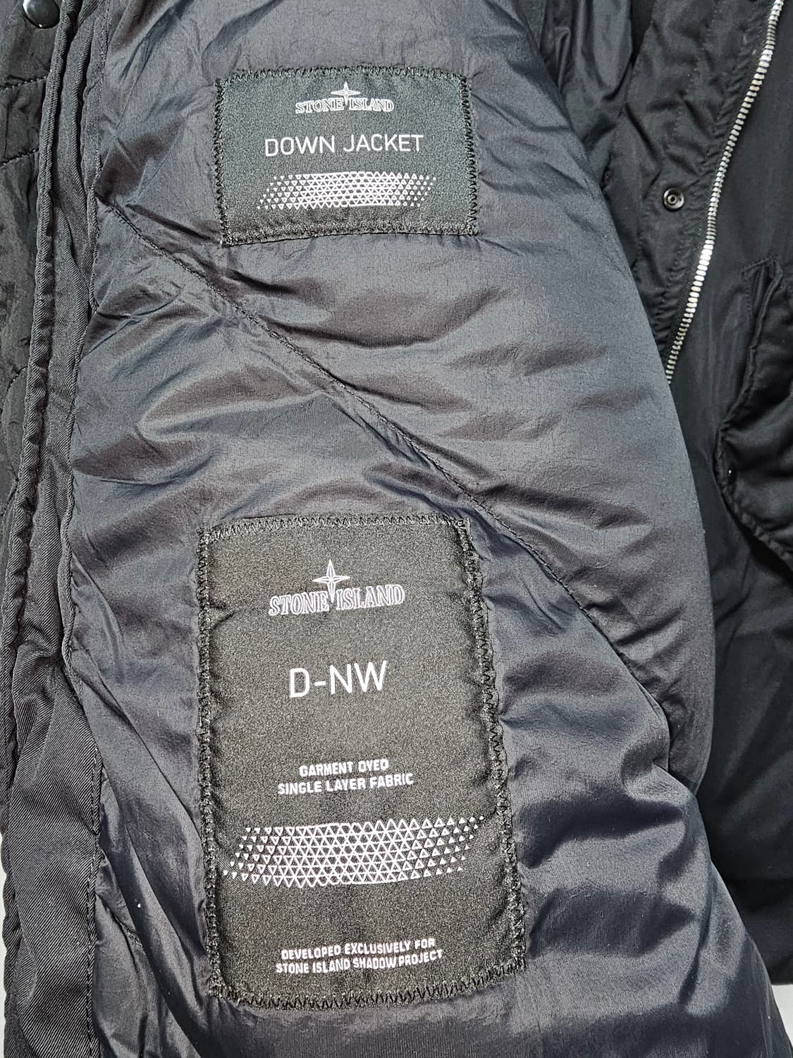 스톤아일랜드 쉐도우 프로젝트 10주년 스카라베오 다운 패딩 상품이미지5