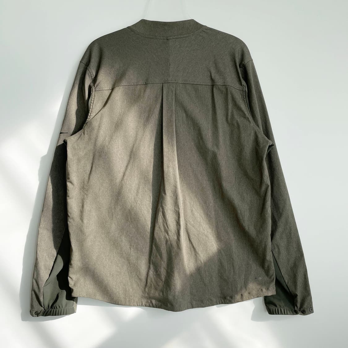 D2 나이키골프 쉴드 블레이드 윈드 탑 재킷 105사이즈 상품이미지3