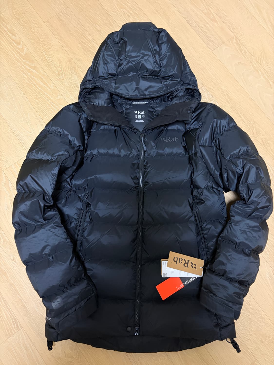 [새상품] 랩 Rab 뉴트리노 프로 다운 패딩 자켓 블랙 M 상품이미지1