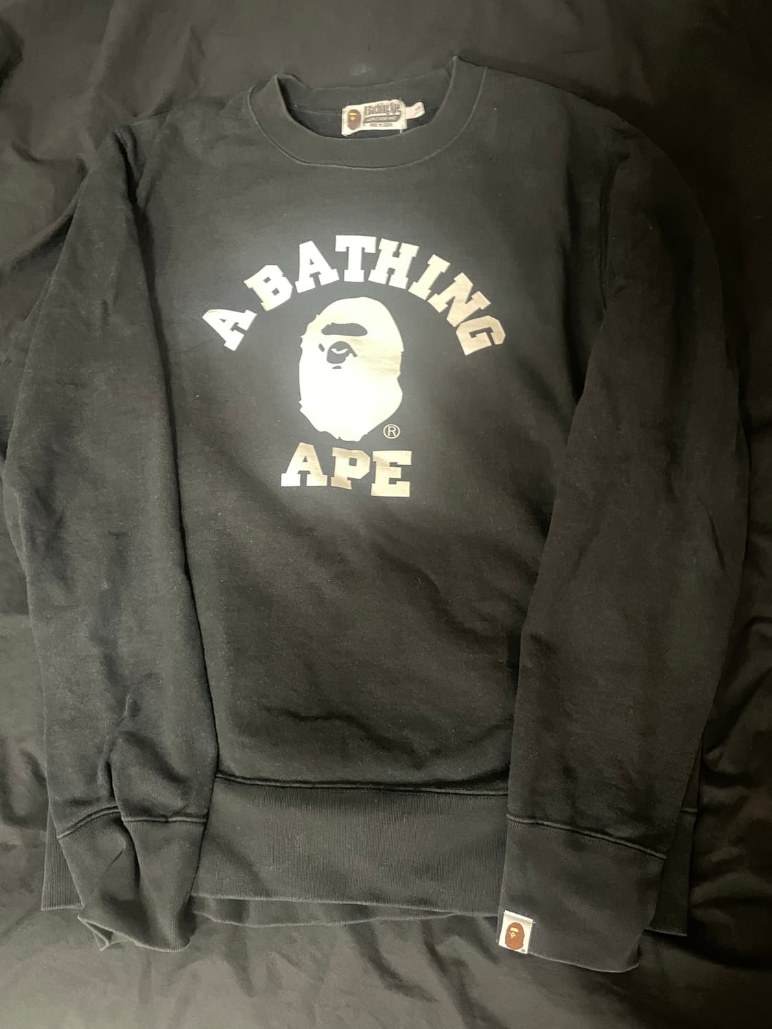 베이프 맨투맨 상품이미지2