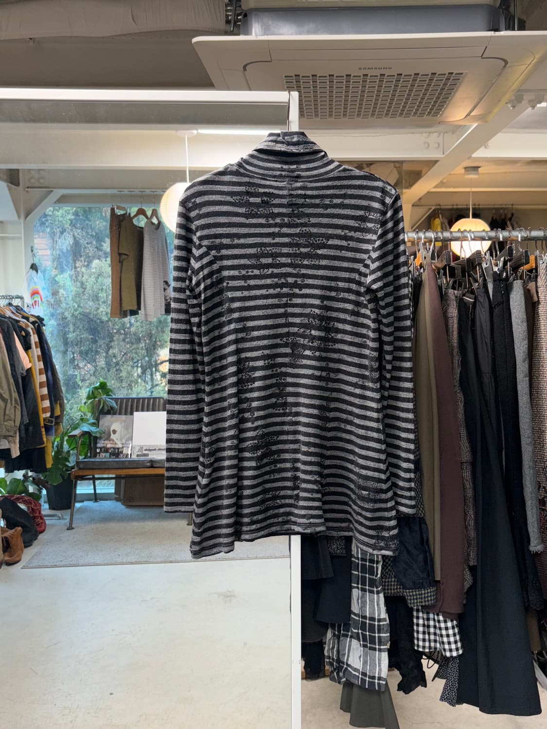 Gabardine k.t 스트라이프 하이넥 니트 상품이미지2