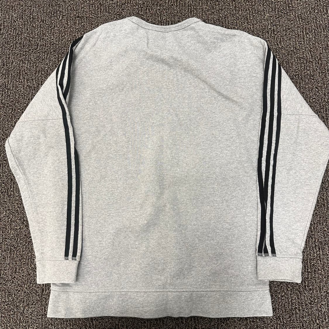 아디다스 맨투맨 그레이 100(L) 상품이미지6