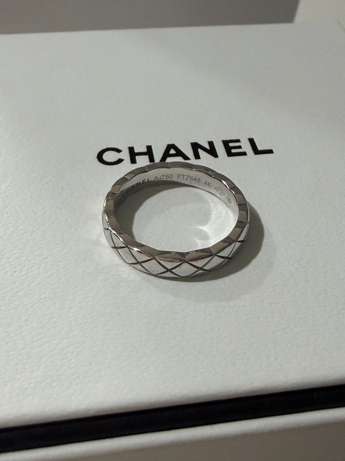 샤넬 코코크러쉬 미니 화이트골드 46호 상품이미지4