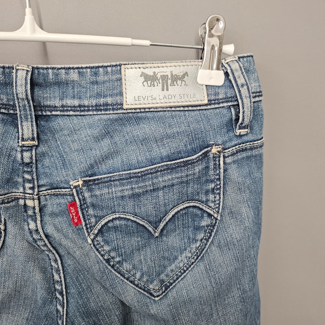 리바이스 y2k 여성 로우웨스트 워싱 데님 상품이미지4