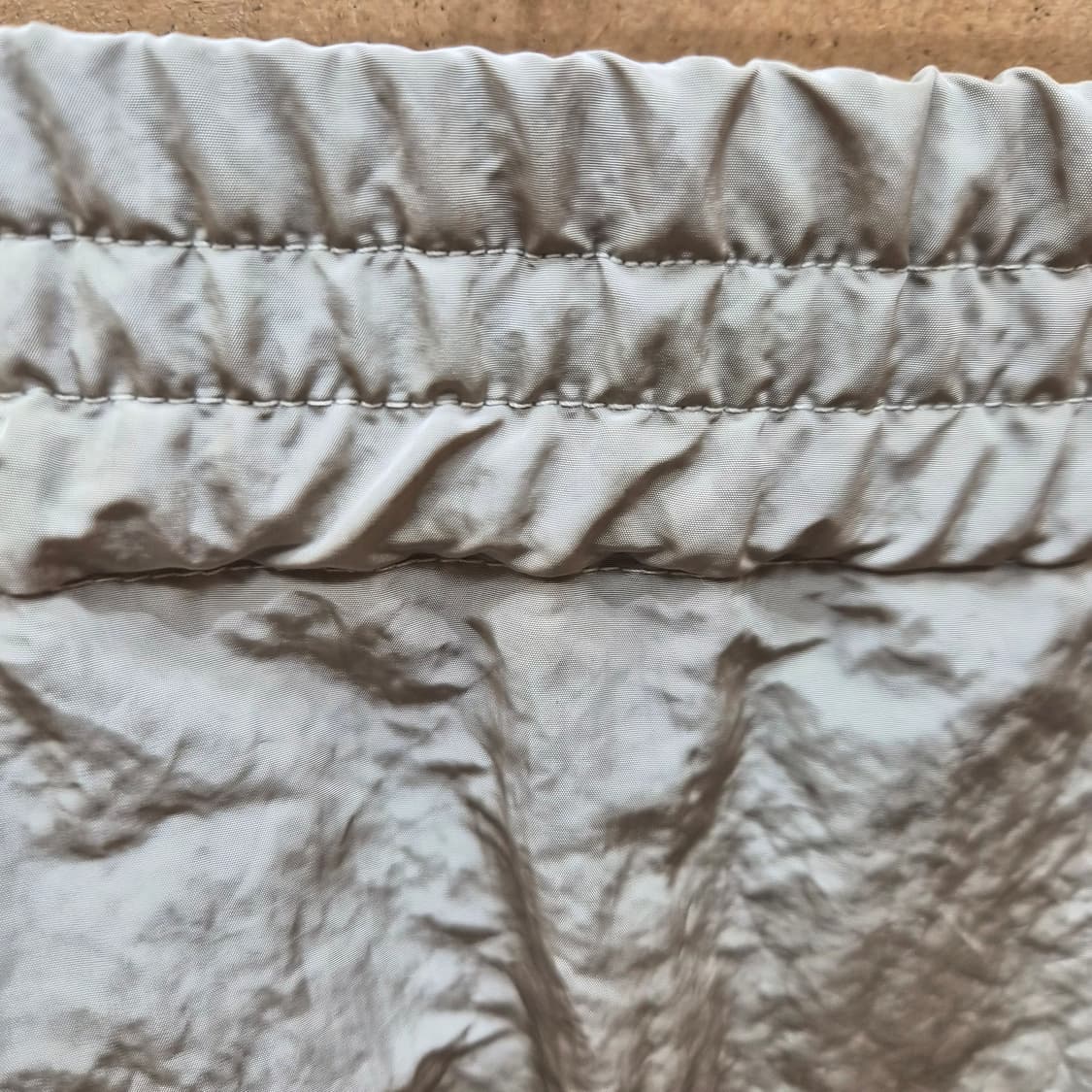 엠포리오 아르마니 나일론 롱스커트 상품이미지5