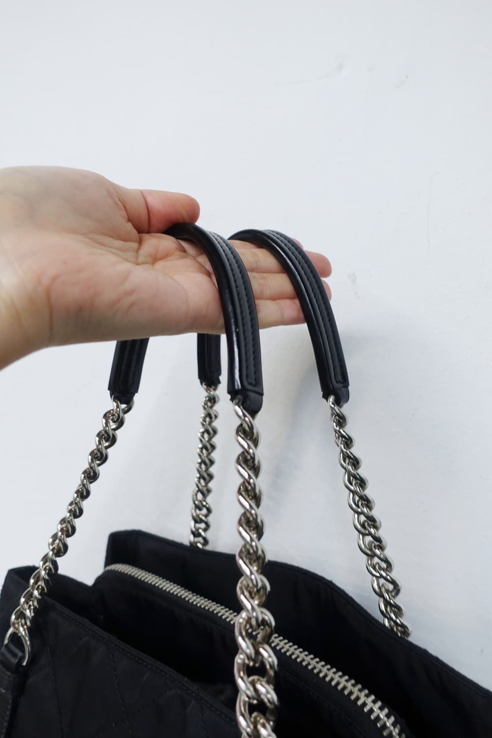 프라다 퀼팅 백 상품이미지3